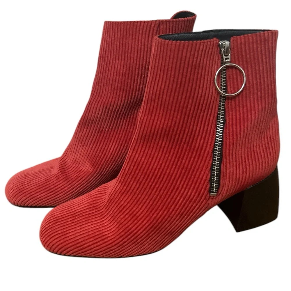 Free People Ariel Ankle Boots Mod Corduroy Square Toe Kicked Heel Size 40